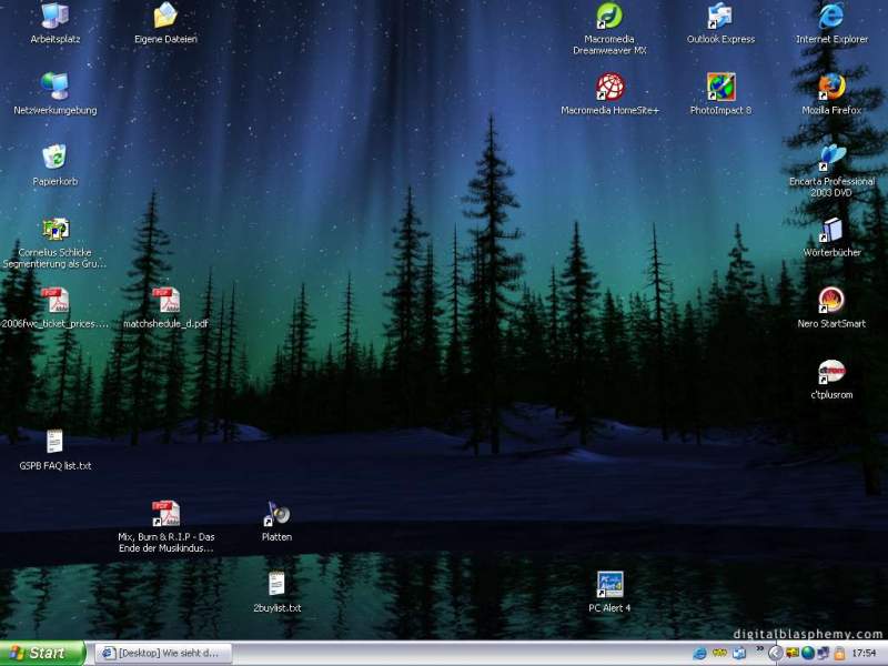 Desktop-15-03-2005.jpg