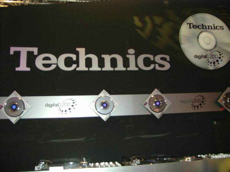 technics_1.jpg